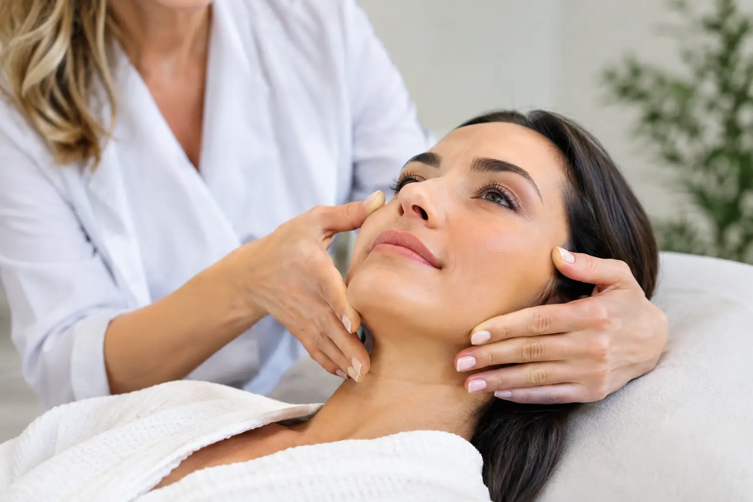 Toronto Emface Treatment Review – Is It Worth It?